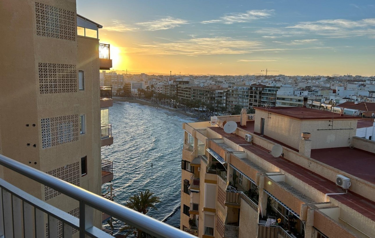 Venta - Apartamento - Torrevieja - Playa del cura