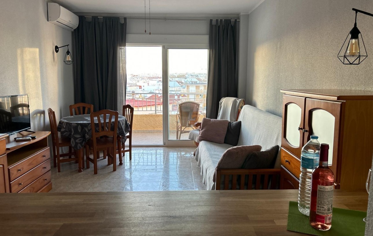 Venta - Apartamento - Torrevieja - Playa del cura