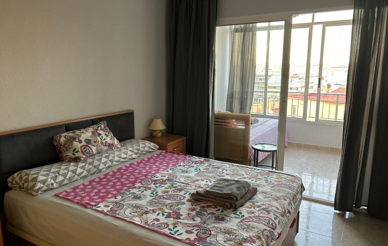 Venta - Apartamento - Torrevieja - Playa del cura