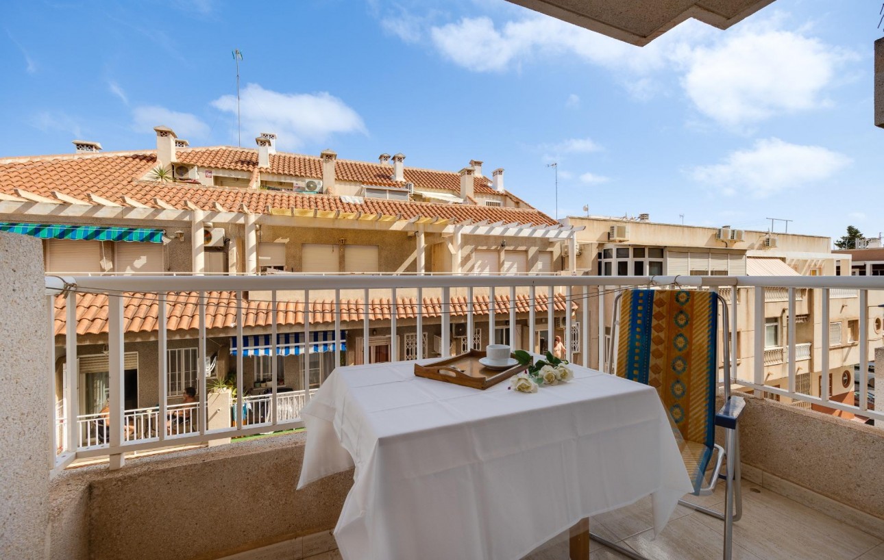 Sale - Apartment - Torrevieja - Habaneras