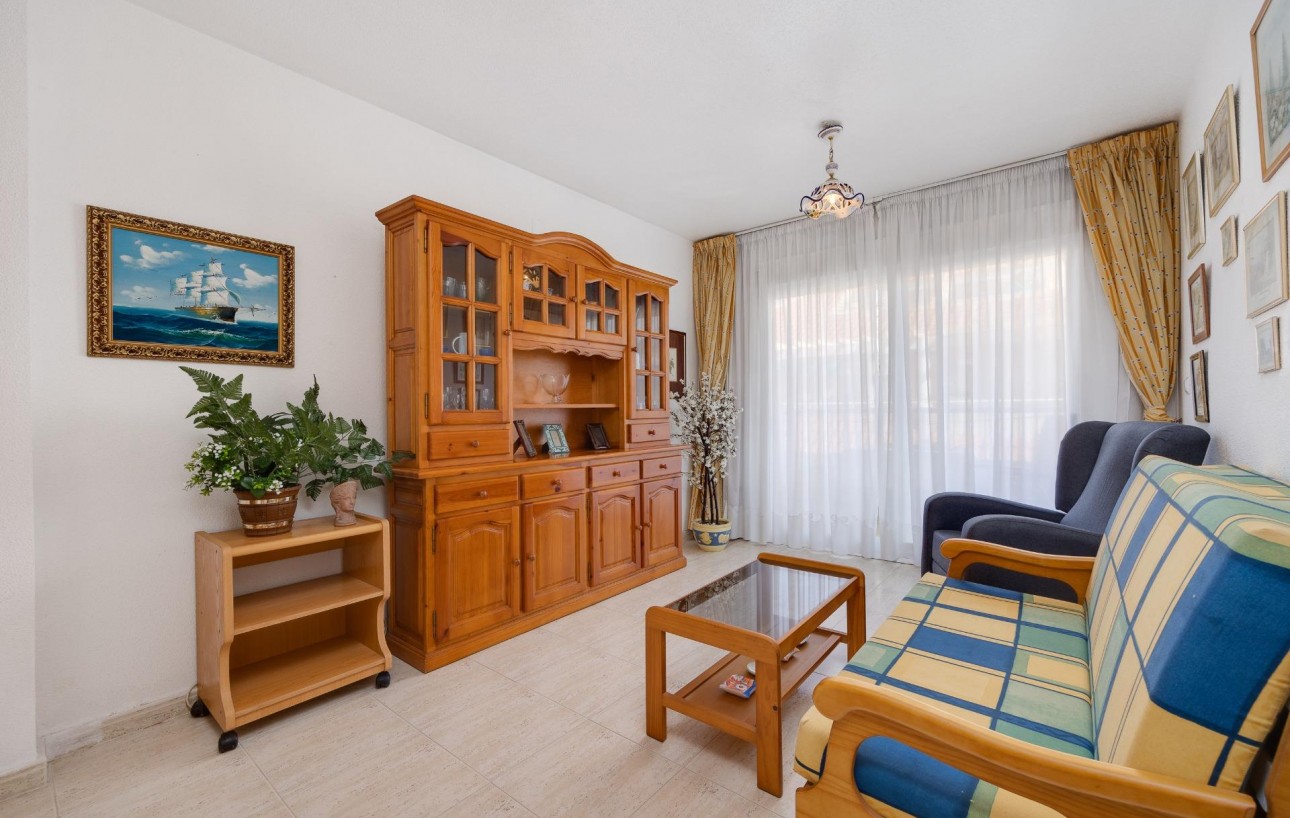 Sale - Apartment - Torrevieja - Habaneras