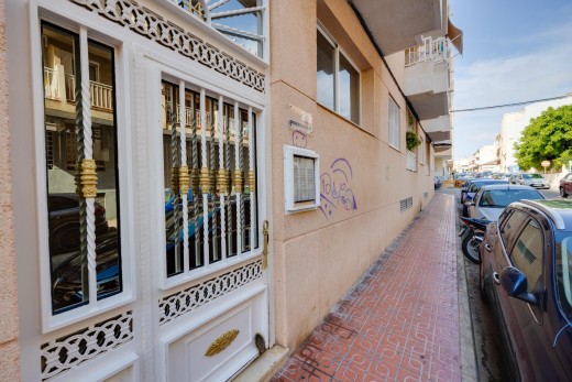 Sale - Apartment - Torrevieja - Habaneras