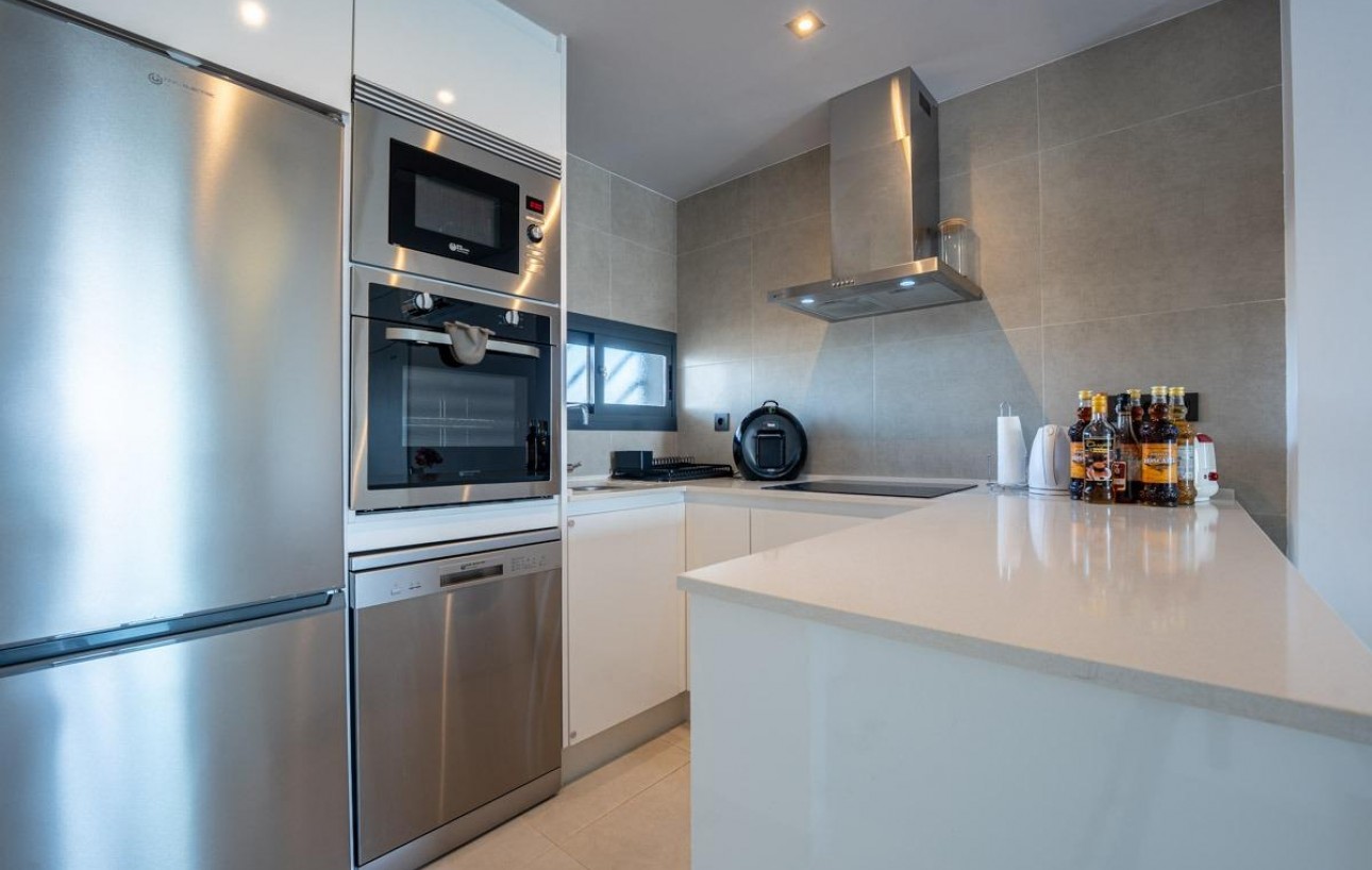 Resale - Wohnung - Guardamar del Segura - Urb el raso