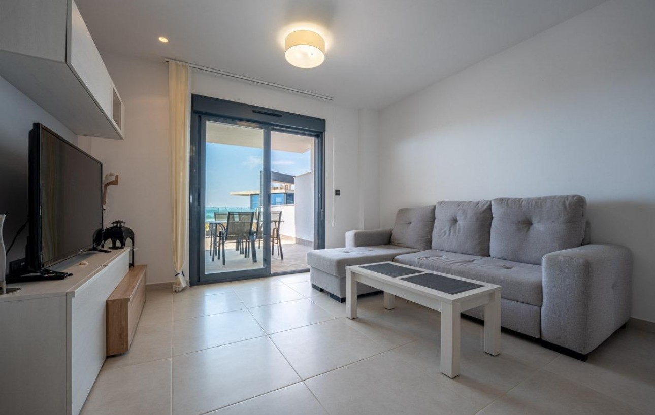 Resale - Wohnung - Guardamar del Segura - Urb el raso