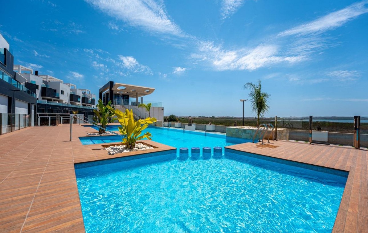 Resale - Wohnung - Guardamar del Segura - Urb el raso