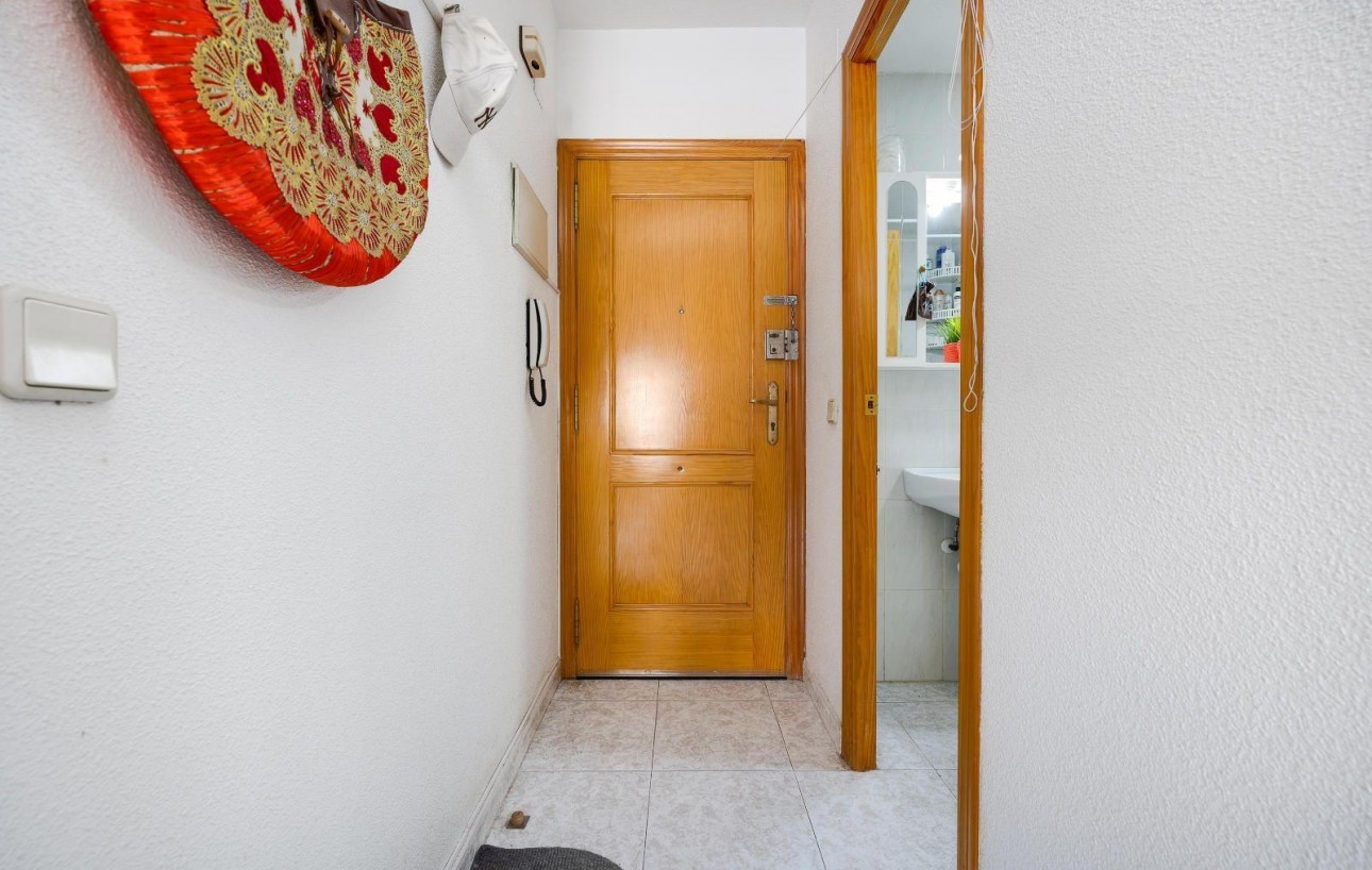 Resale - Wohnung - Torrevieja - Centro