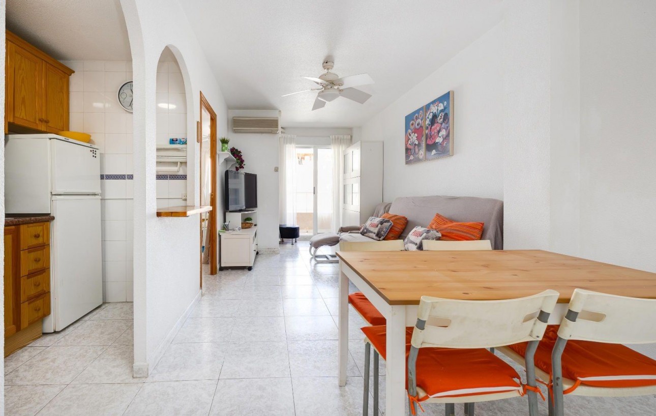 Resale - Wohnung - Torrevieja - Centro