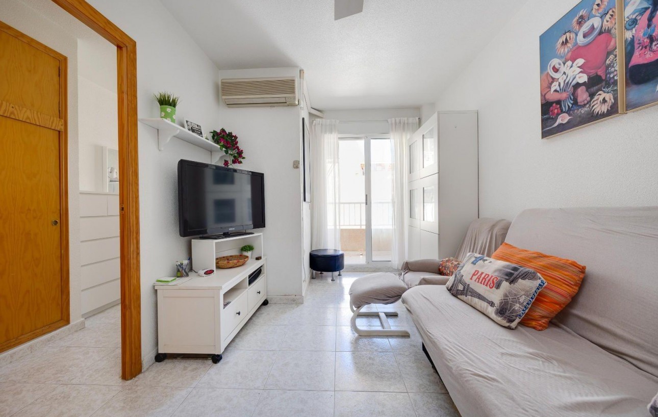 Resale - Wohnung - Torrevieja - Centro