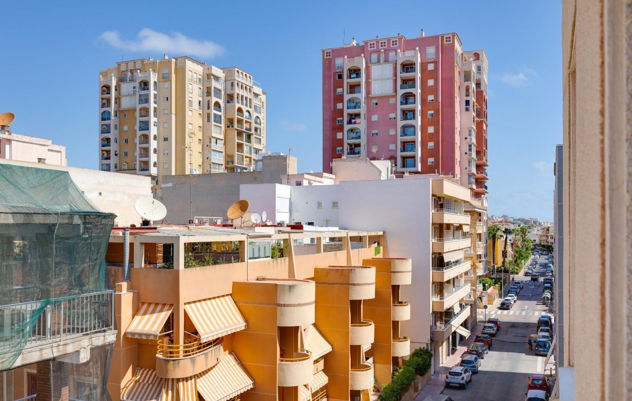 Resale - Wohnung - Torrevieja - Centro