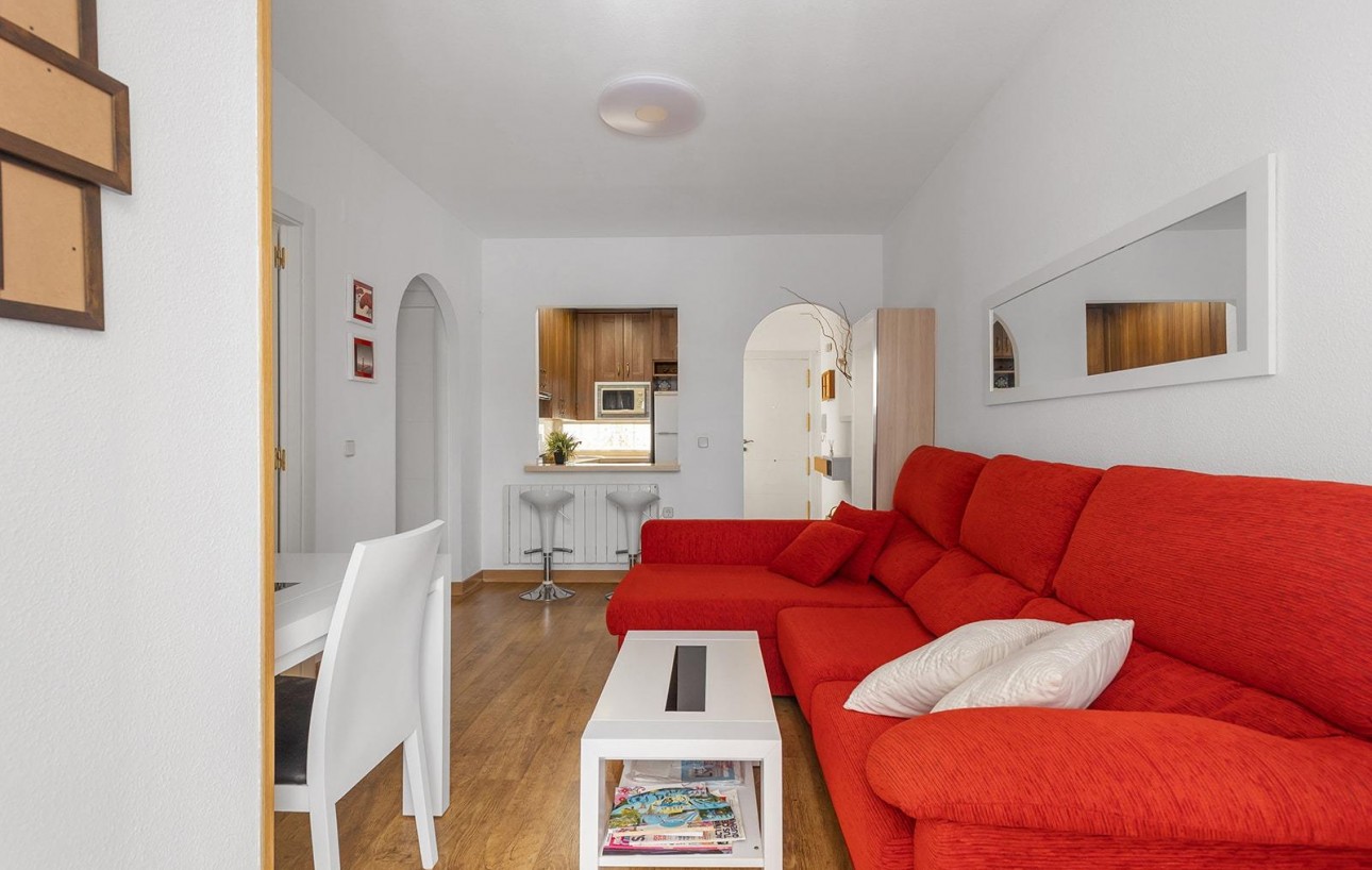 Resale - Planta baja - Torrevieja - Centro