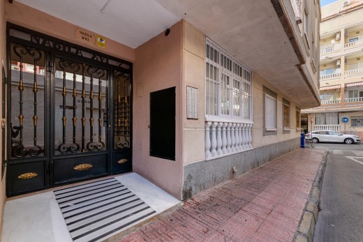Venta - Apartamento - Torrevieja - torrevieja
