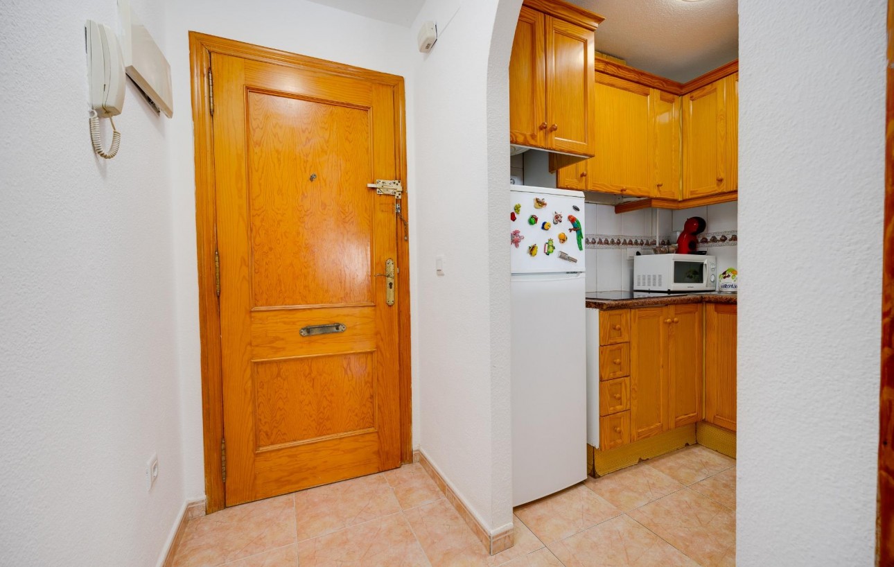 Venta - Apartamento - Torrevieja - torrevieja