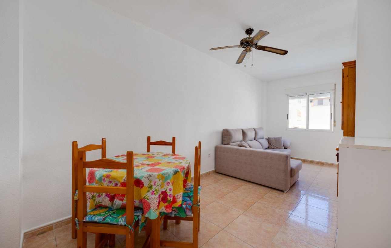 Venta - Apartamento - Torrevieja - torrevieja