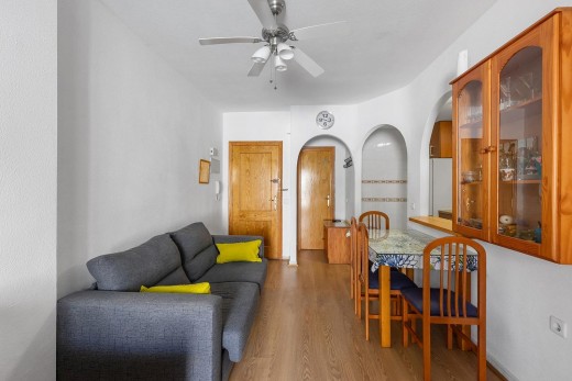 Resale - Planta baja - Torrevieja - Centro