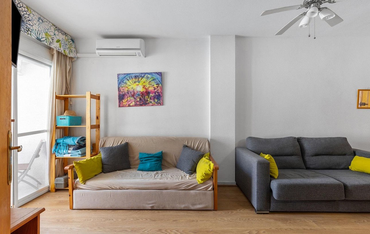Resale - Planta baja - Torrevieja - Centro