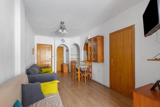 Resale - Planta baja - Torrevieja - Centro
