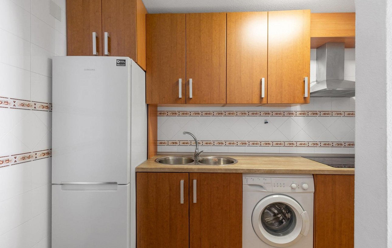 Resale - Planta baja - Torrevieja - Centro