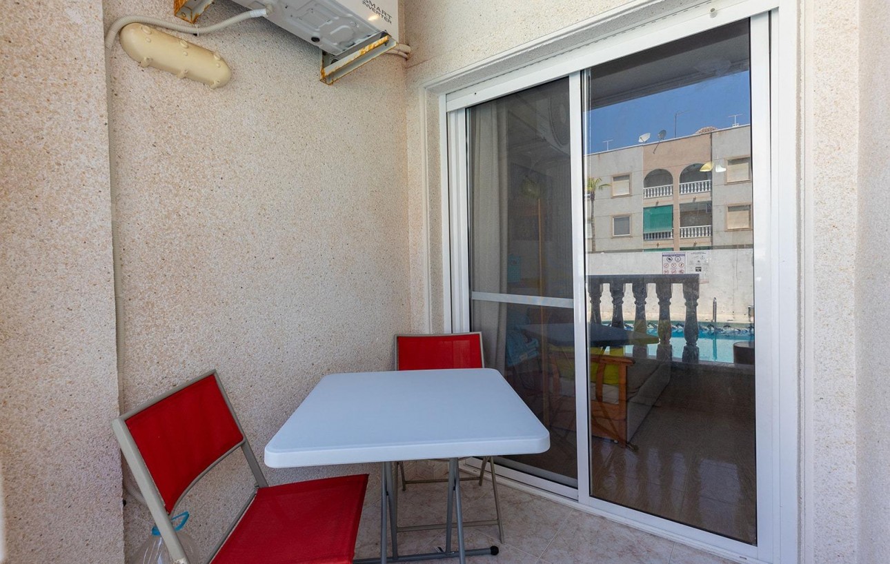 Resale - Planta baja - Torrevieja - Centro