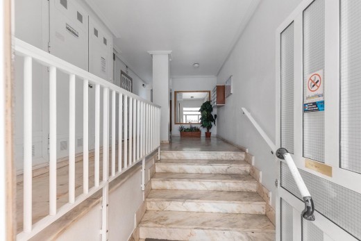 Resale - Planta baja - Torrevieja - Centro
