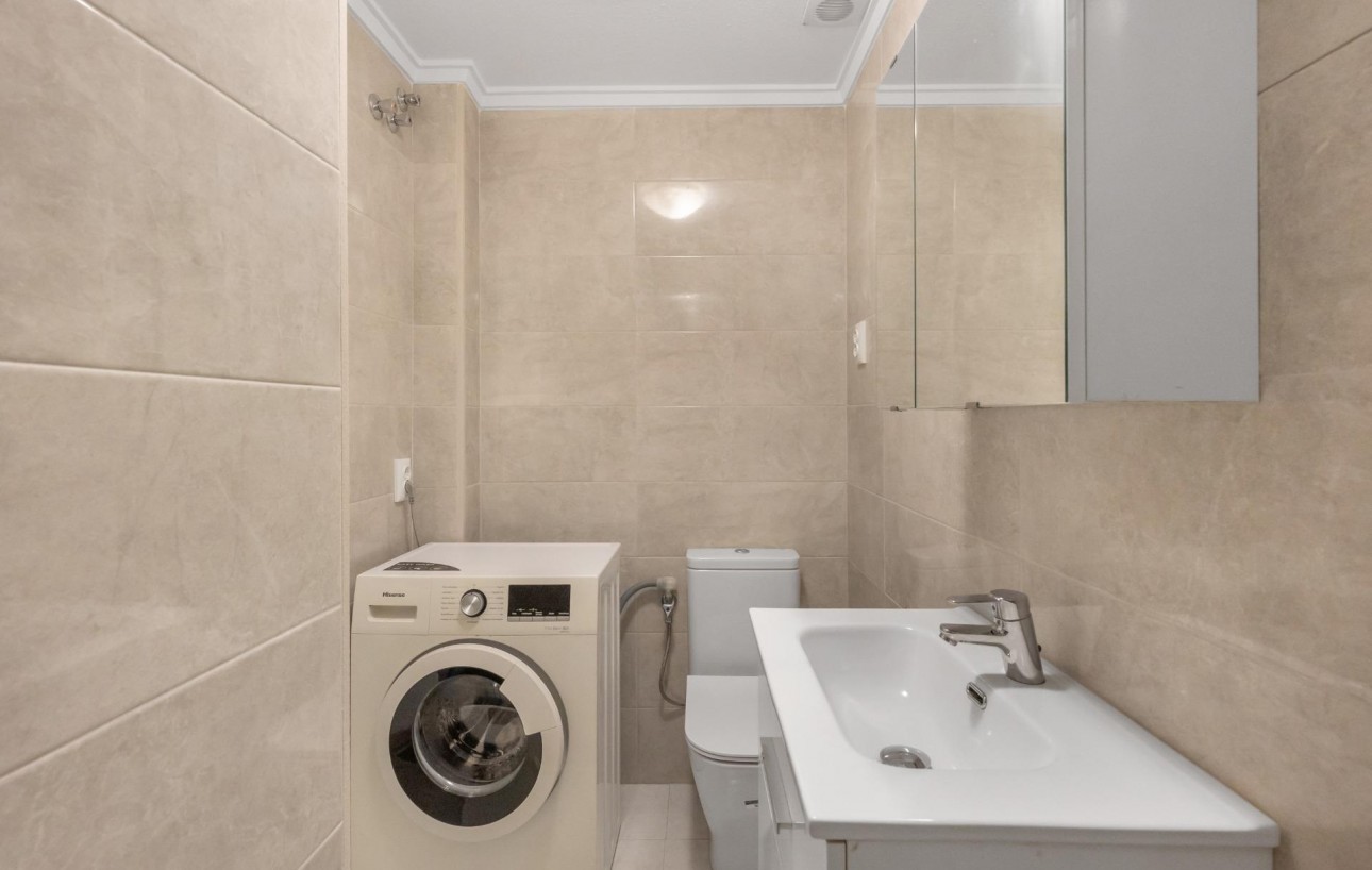 Resale - Wohnung - Torrevieja - Torreblanca