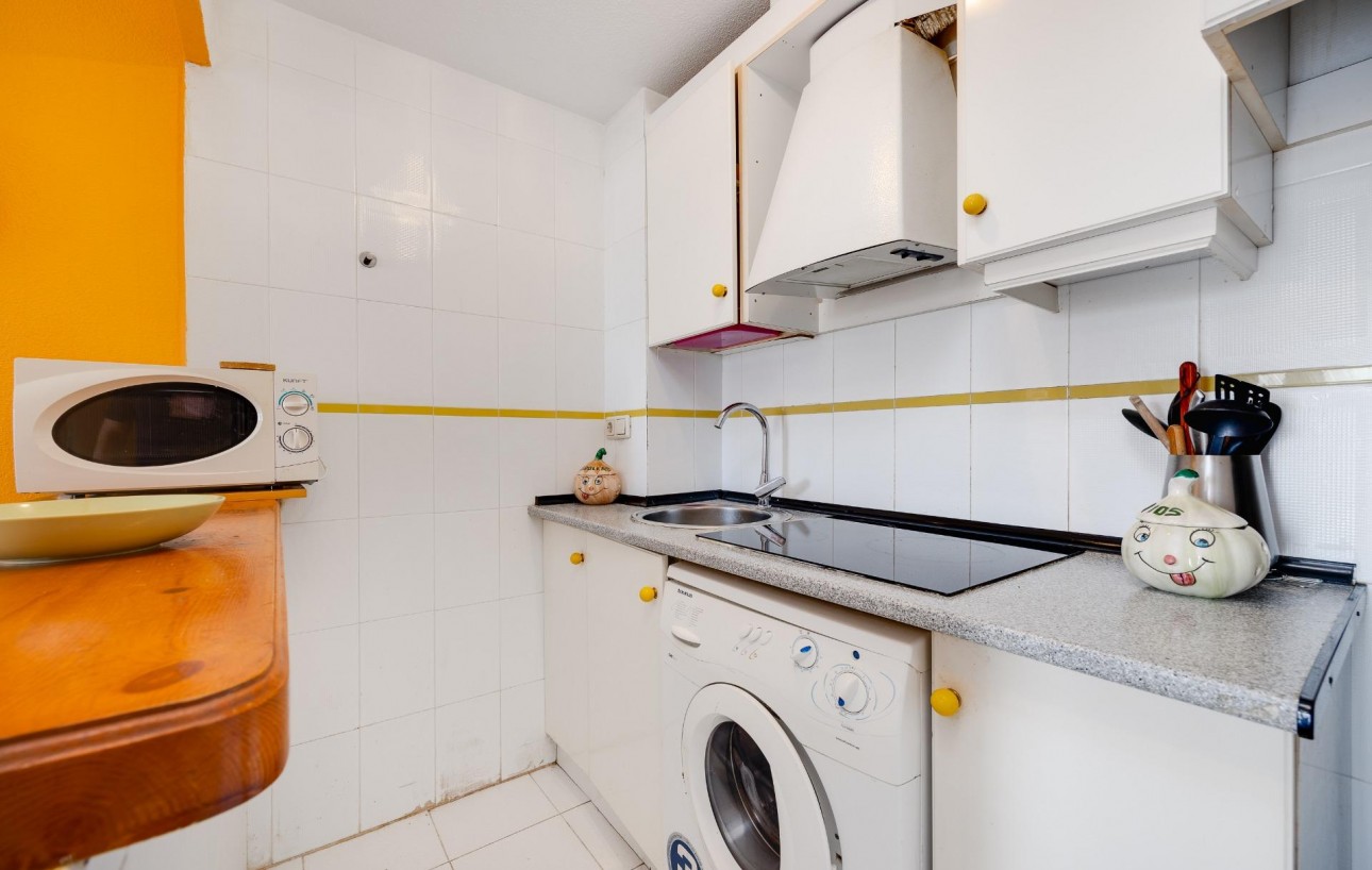 Resale - Bungalow Planta Alta - Torrevieja - El chaparral