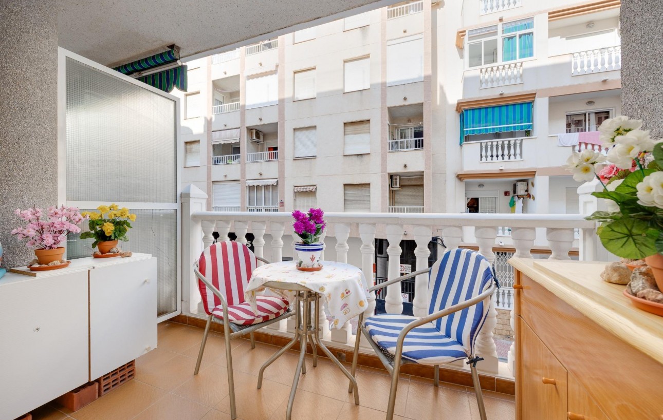 Sale - Apartment - Torrevieja - Habaneras