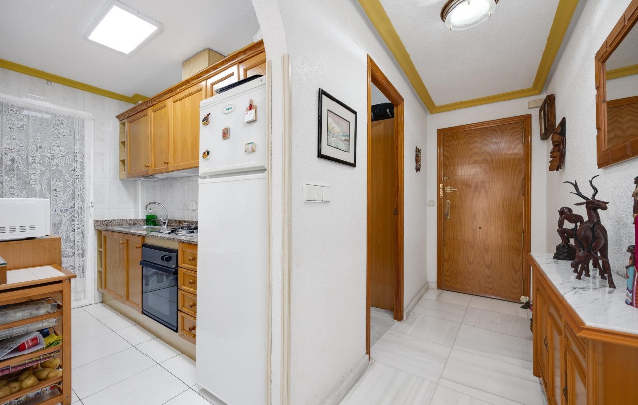 Sale - Apartment - Torrevieja - Habaneras