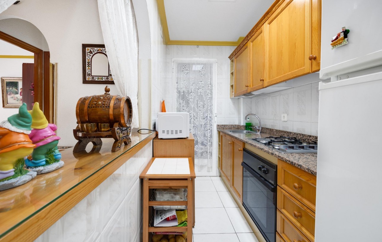 Sale - Apartment - Torrevieja - Habaneras