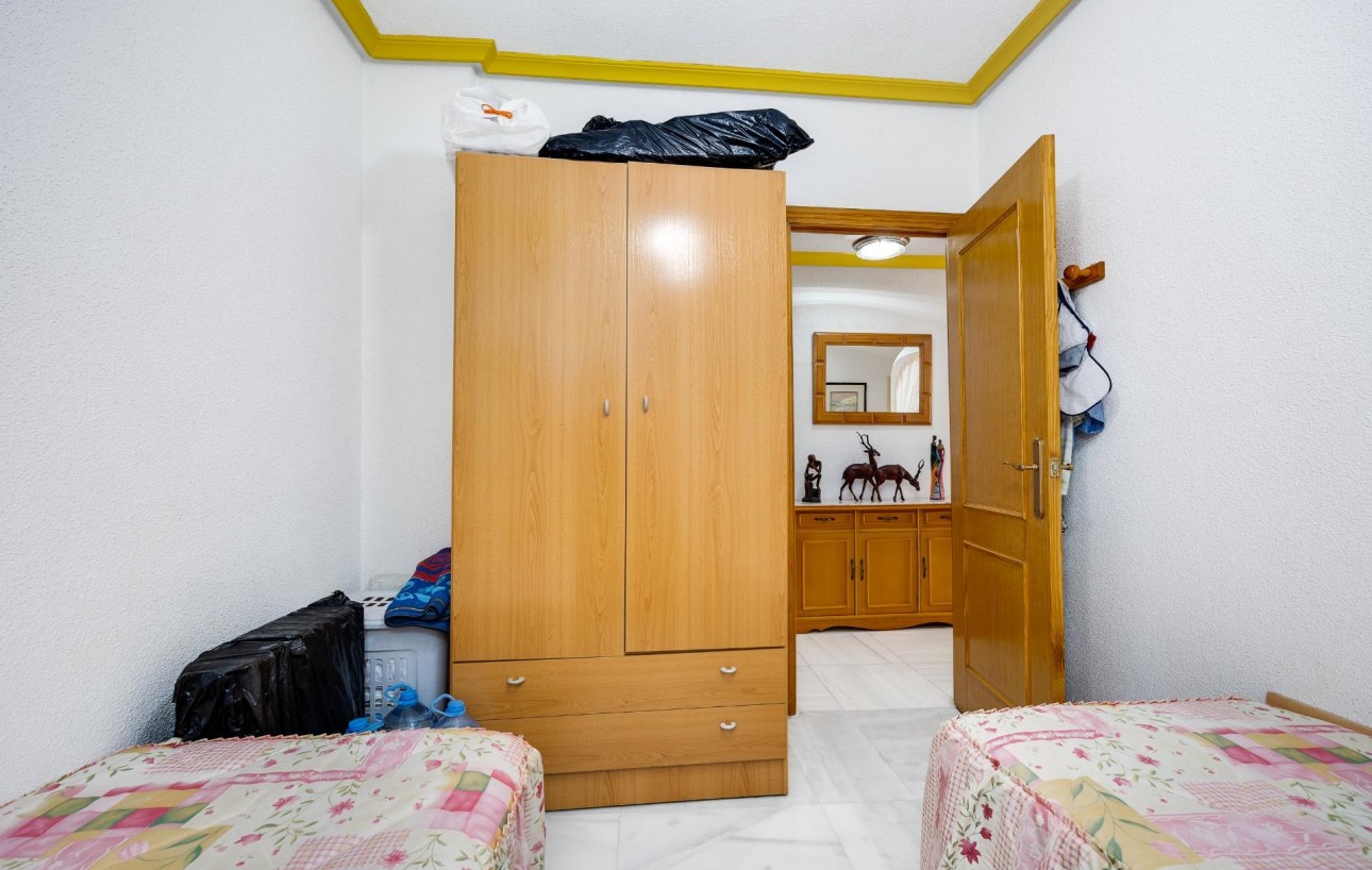 Sale - Apartment - Torrevieja - Habaneras