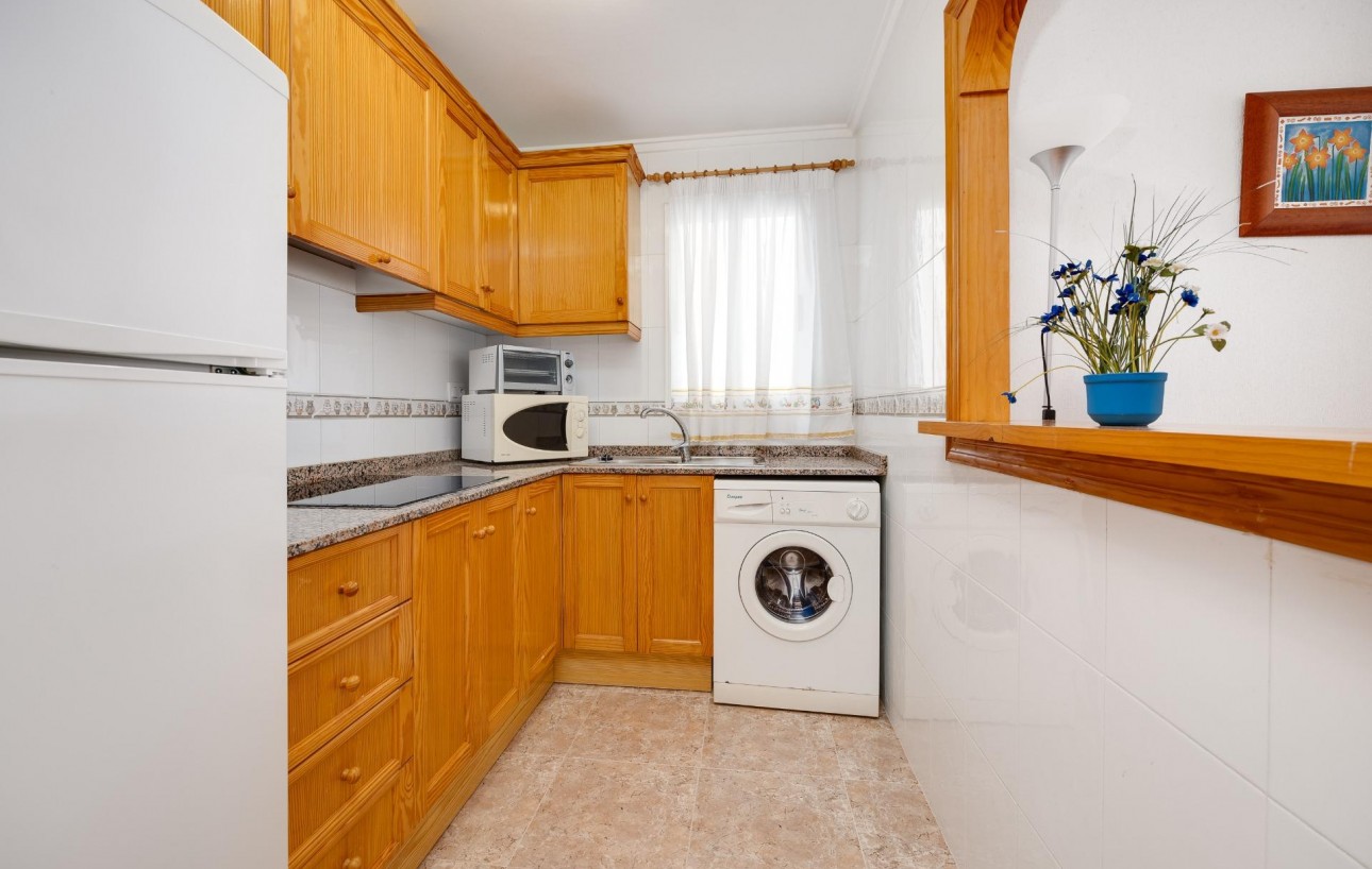 Sale - Apartment - Torrevieja - Habaneras