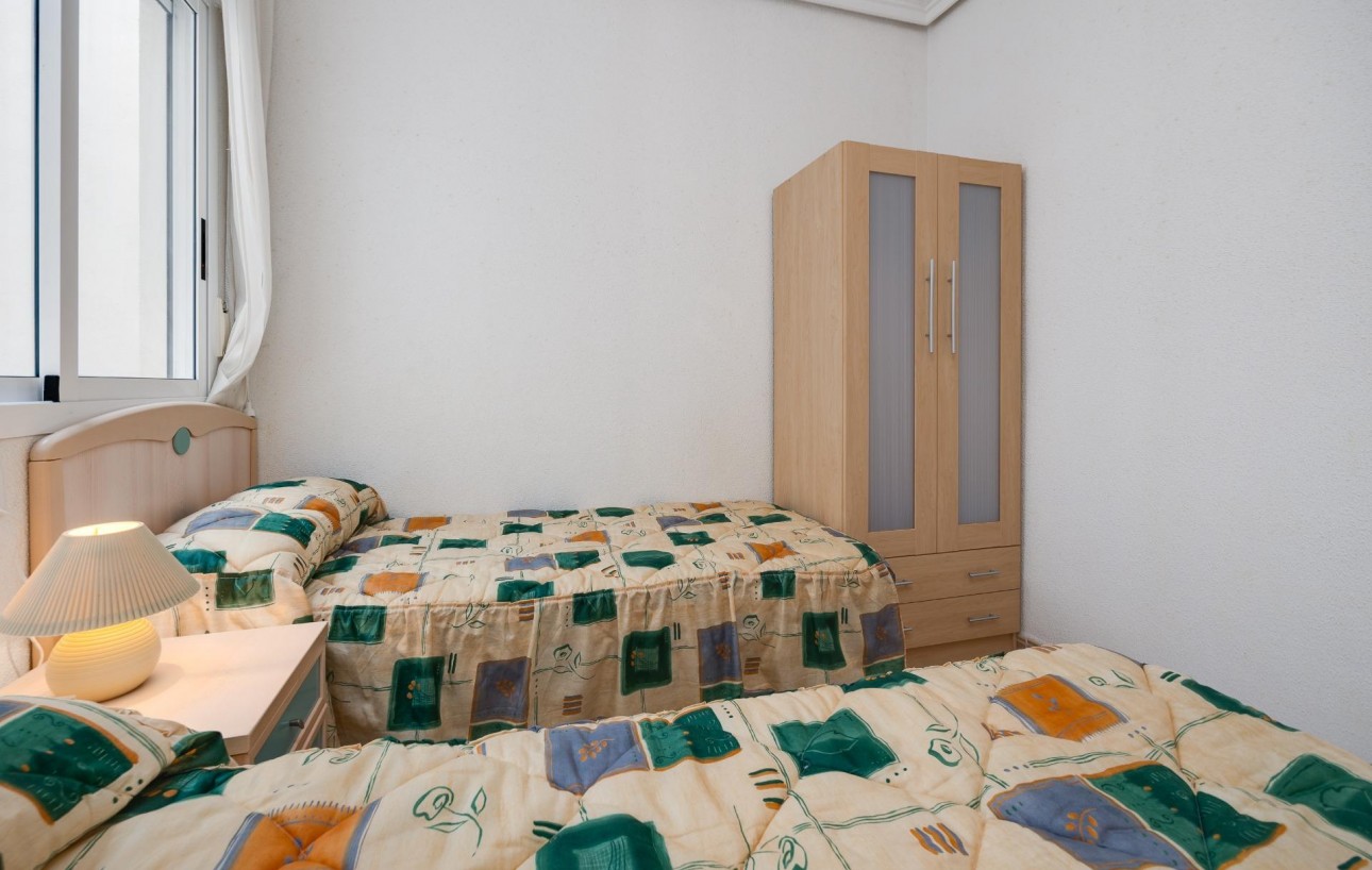 Sale - Apartment - Torrevieja - Habaneras