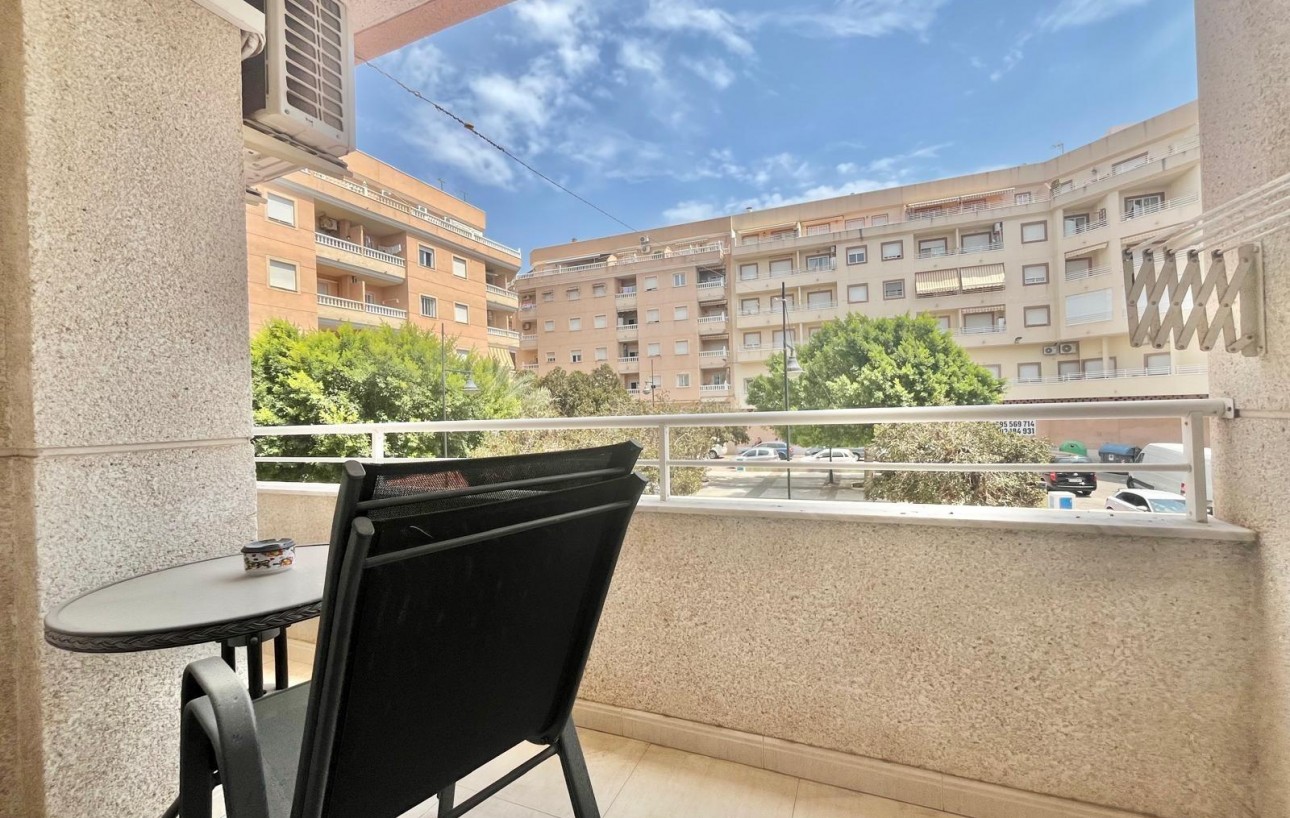 Sale - Apartment - Torrevieja - Parque de las Naciones