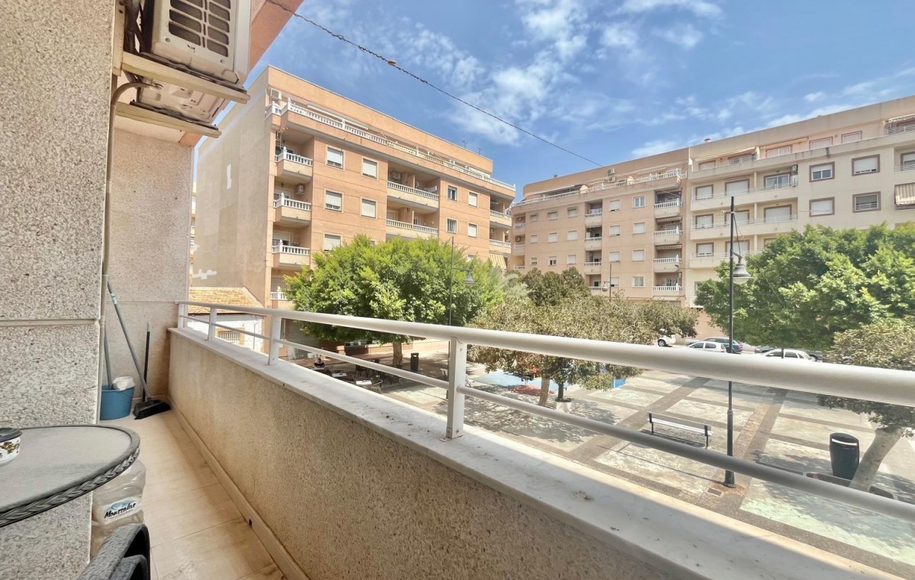 Sale - Apartment - Torrevieja - Parque de las Naciones