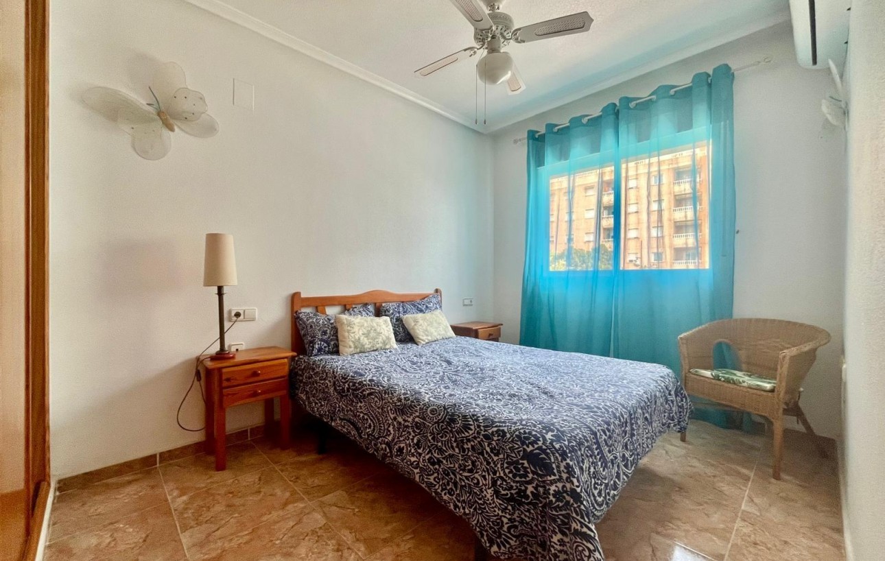Sale - Apartment - Torrevieja - Parque de las Naciones