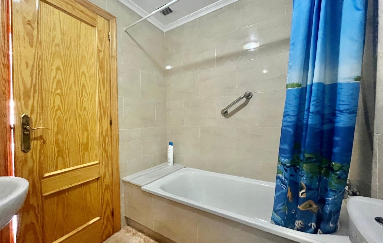 Sale - Apartment - Torrevieja - Parque de las Naciones