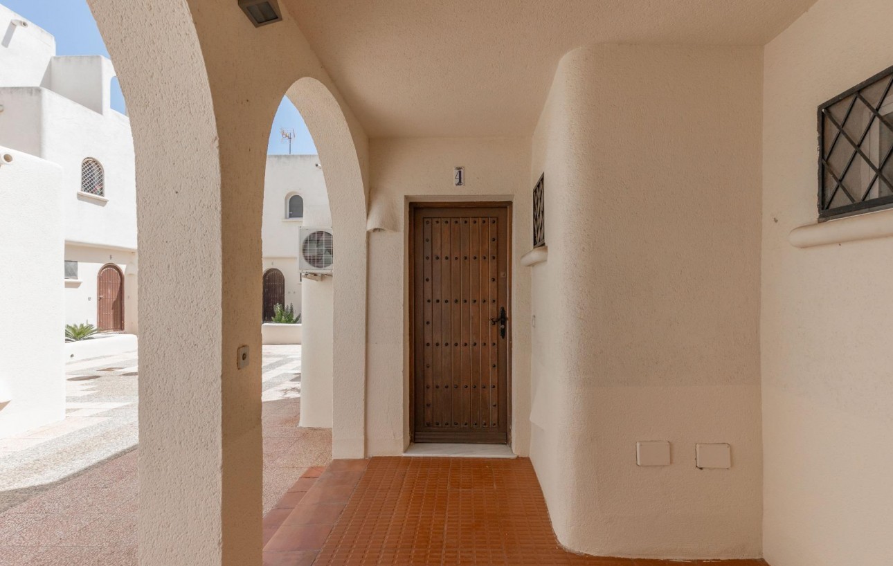 Resale - Bungalow Planta Baja - Torrevieja - Carrefour
