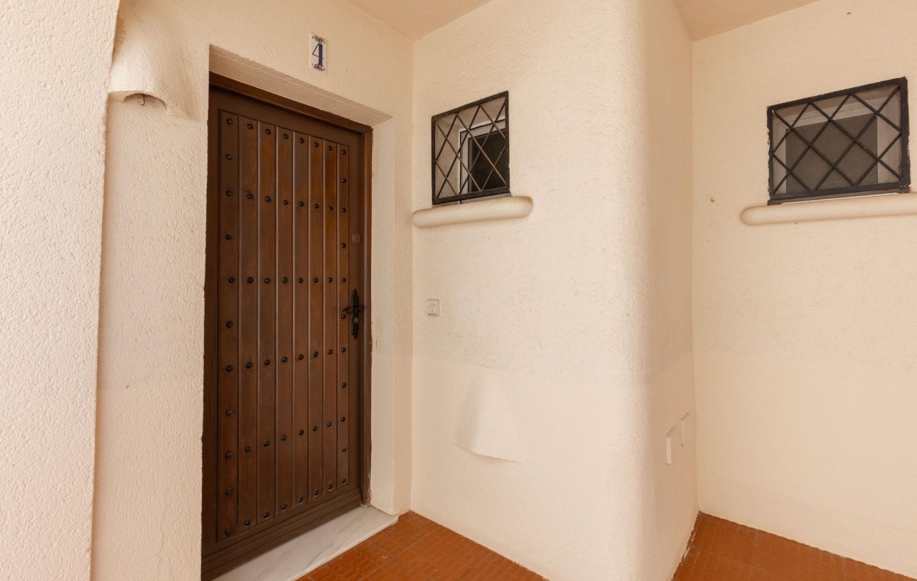 Resale - Bungalow Planta Baja - Torrevieja - Carrefour