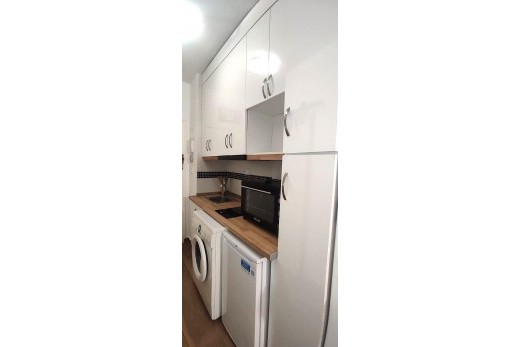 Resale - Studie - Torrevieja - Centro