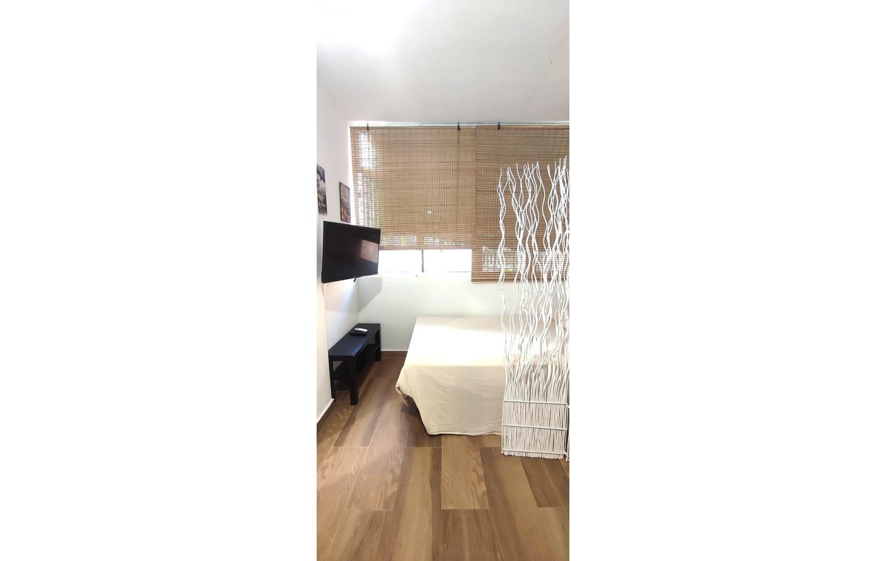 Resale - Studie - Torrevieja - Centro