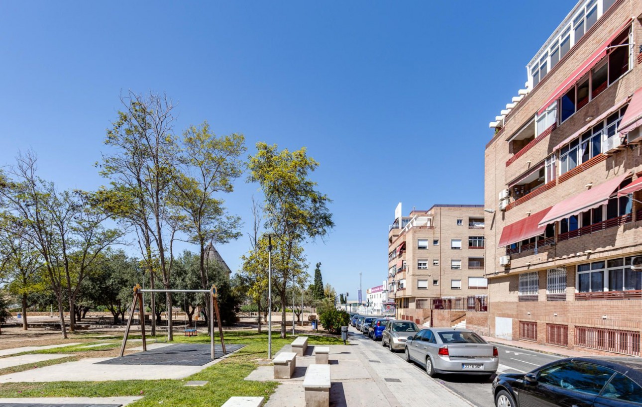 Resale - Wohnung - Torrevieja - Playa de los locos
