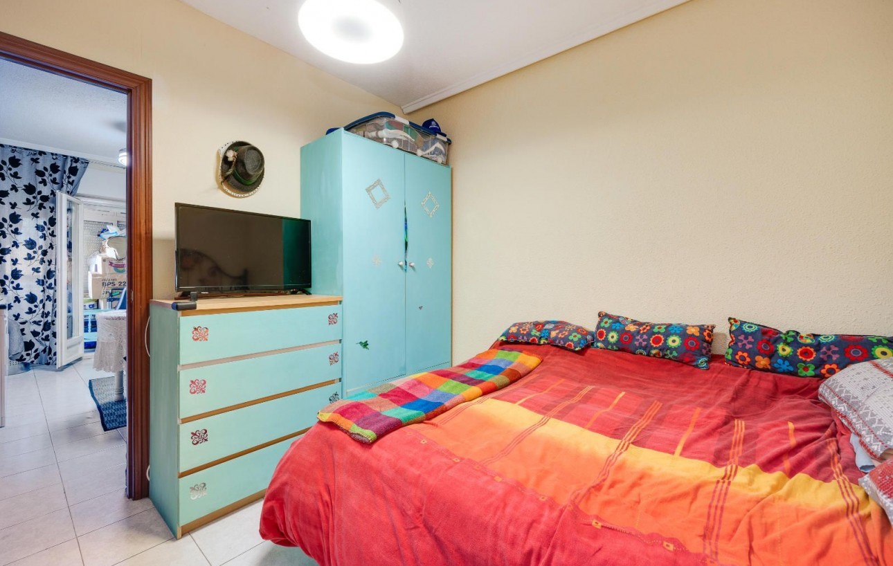 Resale - Wohnung - Torrevieja - Playa de los locos