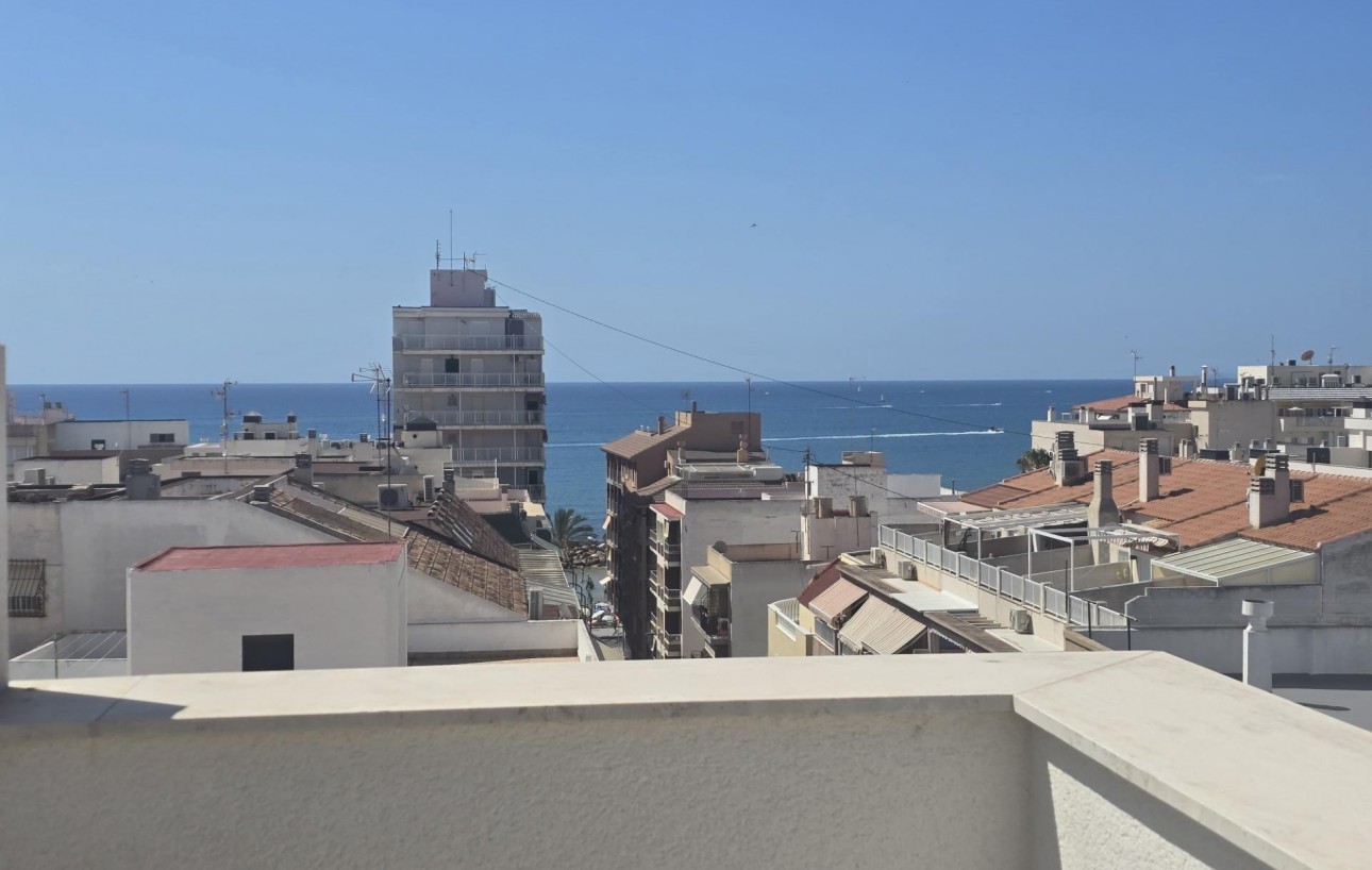 Resale - Wohnung - Torrevieja - Playa del cura