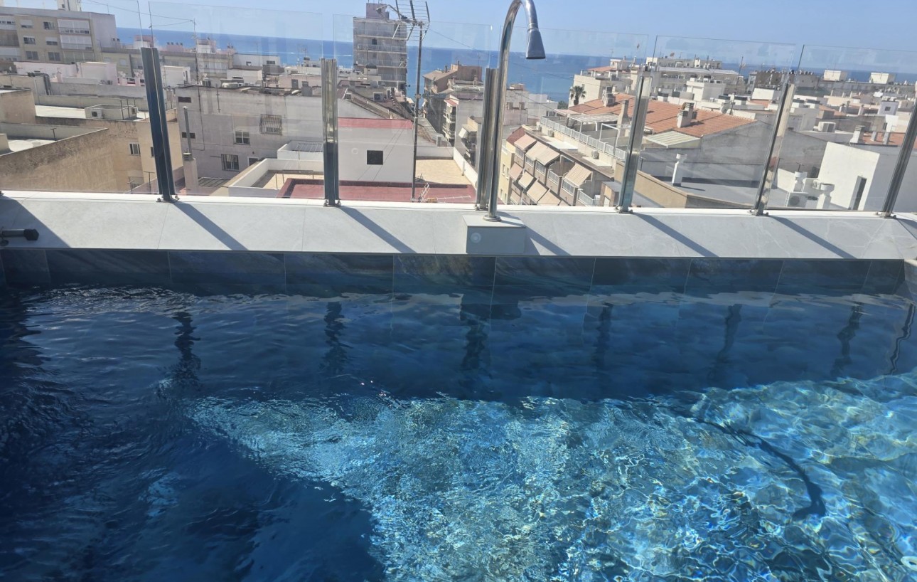 Resale - Wohnung - Torrevieja - Playa del cura