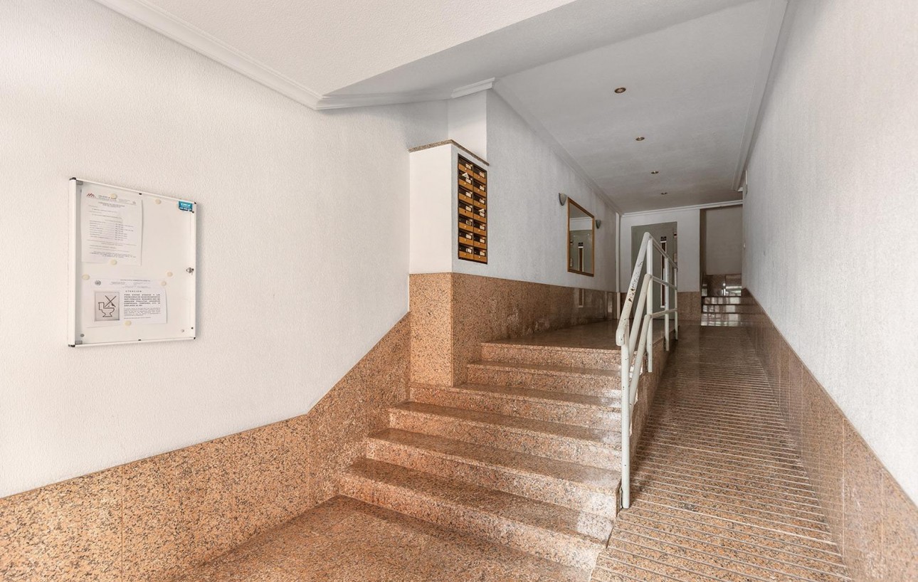 Venta - Piso - Torrevieja - Centro