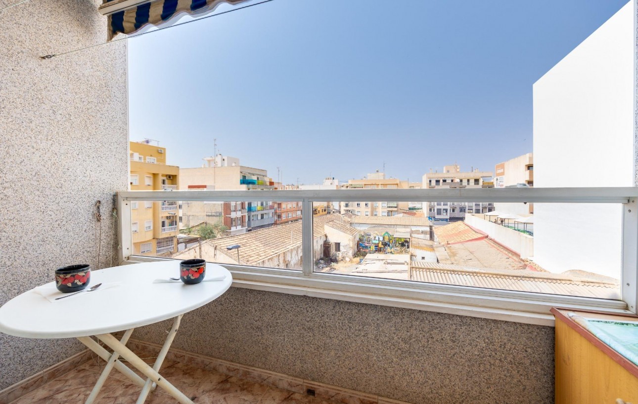 Resale - Wohnung - Torrevieja - Estacion de autobuses