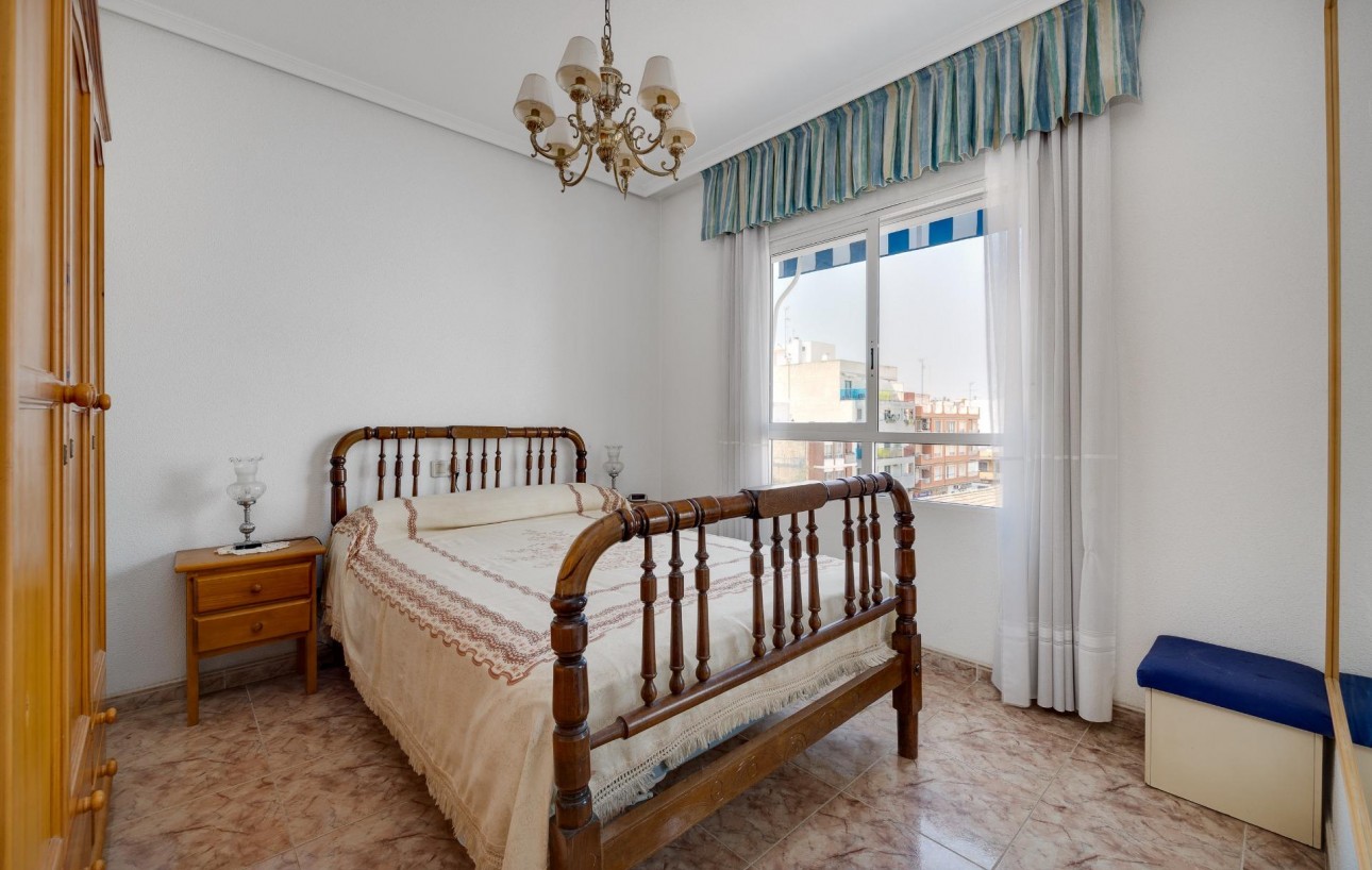 Resale - Wohnung - Torrevieja - Estacion de autobuses