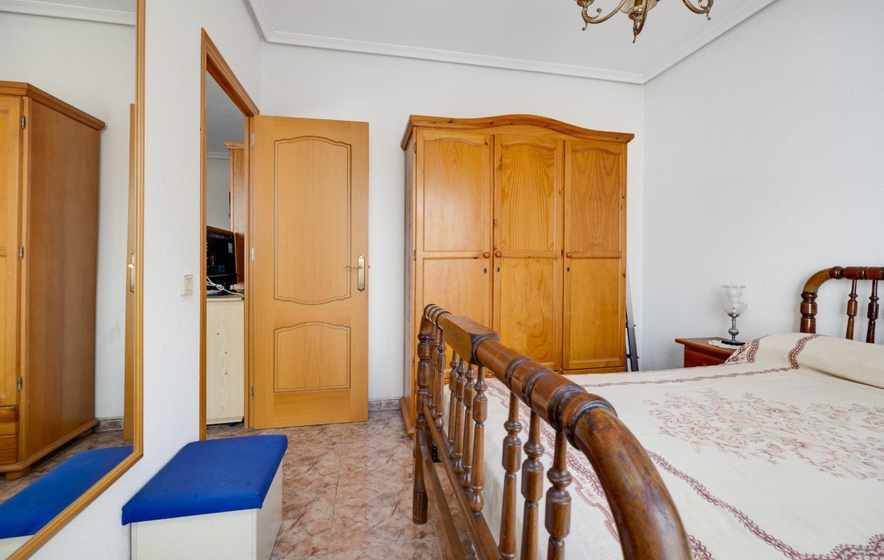 Resale - Wohnung - Torrevieja - Estacion de autobuses