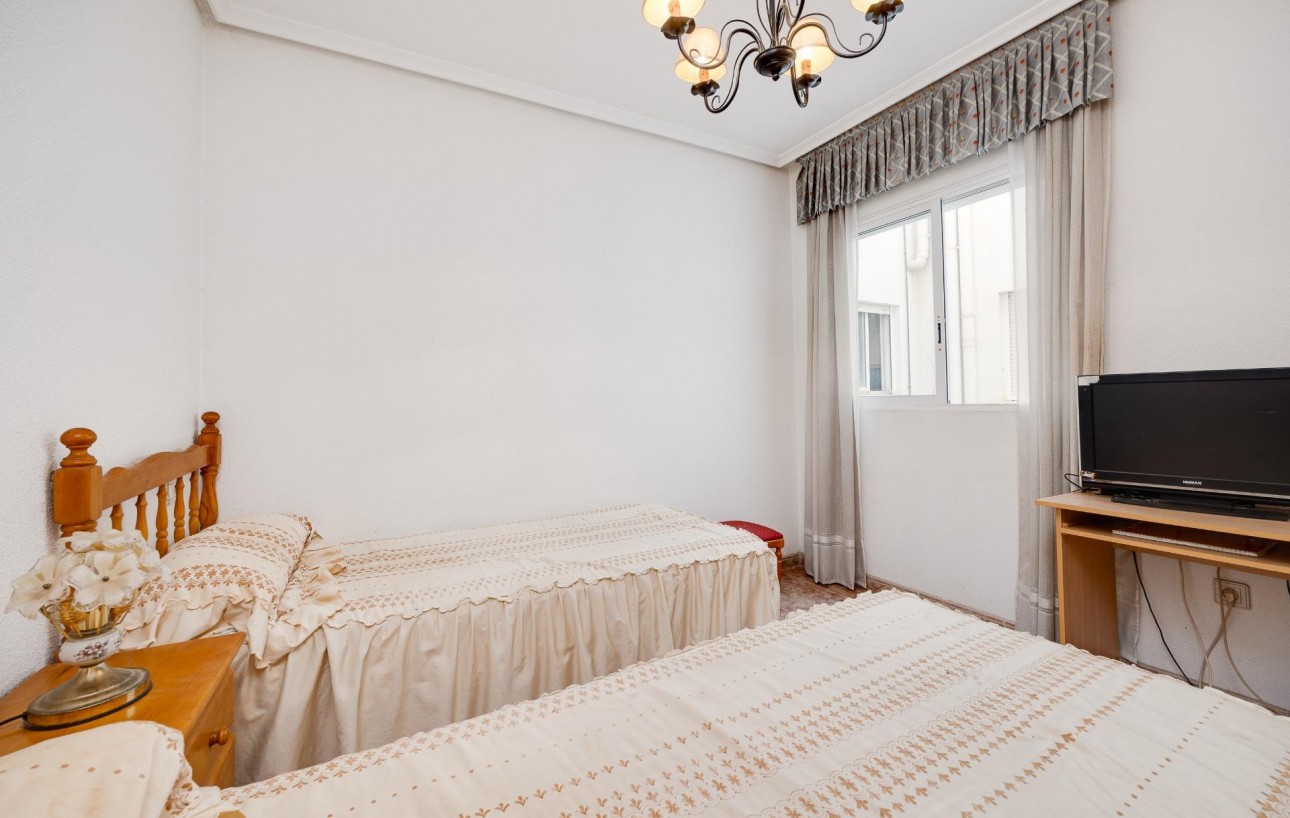 Resale - Wohnung - Torrevieja - Estacion de autobuses
