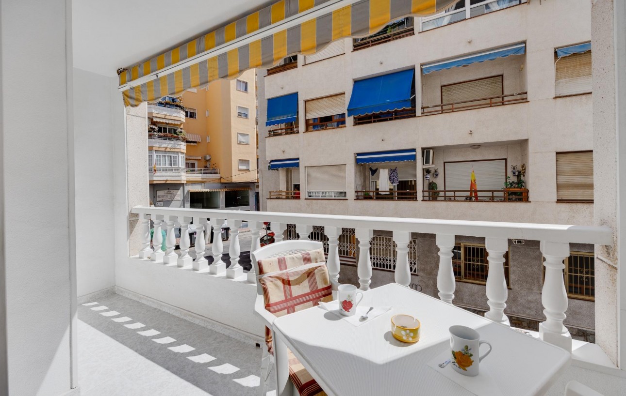 Resale - Lägenhet - Torrevieja - Estacion de autobuses