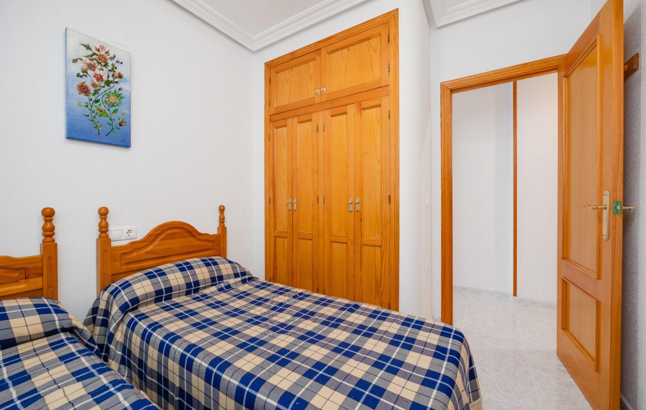 Resale - Lägenhet - Torrevieja - Estacion de autobuses